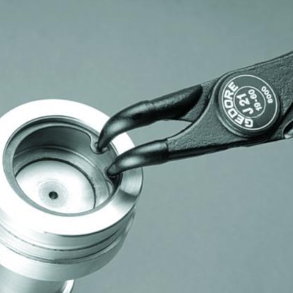 ALICATE ANEIS INT CURVO 5.1/2 8000/J01 029278 GEDORE-1501992e-494e-4f38-8d74-e1d26c5f2c27