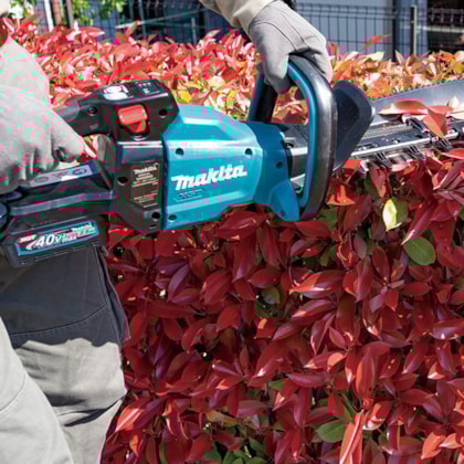 Aparador de Cerca Viva à Bateria 40V 600mm UH004GZ Makita-443e1056-52ef-4bea-96b3-28584ed40ec6