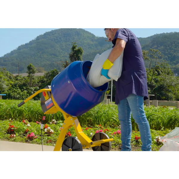 Betoneira Compacta 130L Azul 220V 40014033 Menegotti-ce0a1f8a-5597-44d6-a3bf-79be8d45c5fe