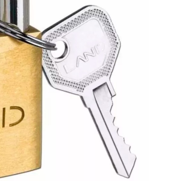Cadeado em Latão 50mm Land-a6766a96-cf7e-42df-b014-e92ae5624633