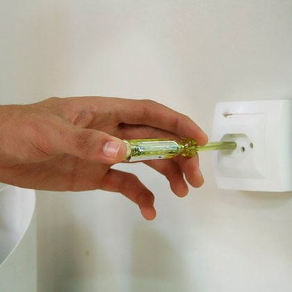 Chave de Fenda de Teste de Corrente 100V A 500V 66-119 Stanley-3a661324-5c0d-43c0-b883-347e1aaaa21a