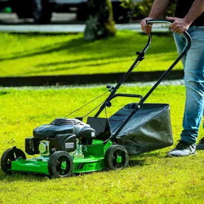 Cortador de Grama à Gasolina LF-55RM 6,5hp com Recolhedor 2931360 Trapp