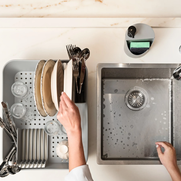 Dispenser R&J Basic 600ML Cinza Chumbo 10837/0536 Coza-3e223fe2-4c54-4d34-951c-015dda75c371