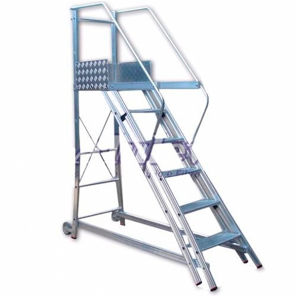 Escada Trepadeira de Alumínio com Corrimão 10 Degraus TR252 Alulev-10a73495-90d7-4d8e-a32a-d4cae4f128bf