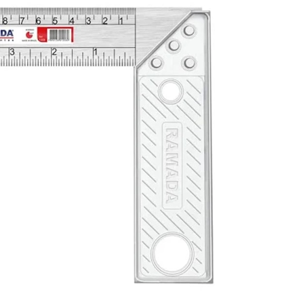 Esquadro Profissional Com Cabo De Zamak De 12 Pol. Simetal / Ramada-383960a1-2fdc-4030-a9a3-1408577d7cc9