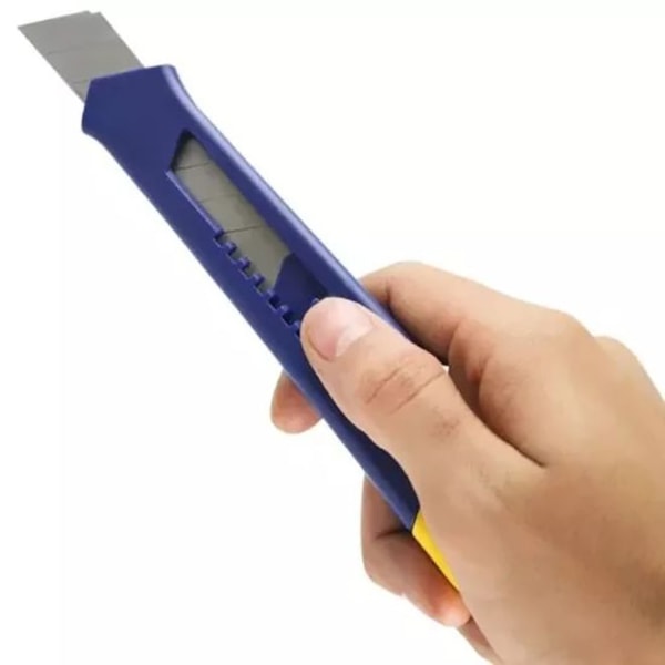 Estilete Standard Leve 18MM 10506547 Irwin-52669c41-6b96-4a19-9255-d2f3e4ef12ae