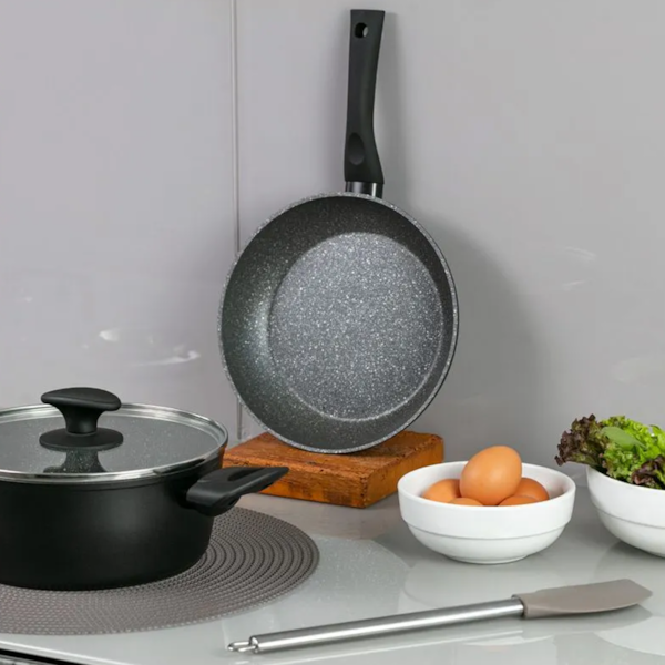 Frigideira Cerâmica Antiaderente Orion em Alumínio 0,9L 20cm C/Indução 4813354 Preta Brinox-acb5218a-5e36-4edd-8357-0c1513426d62