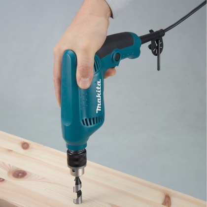 Furadeira com Velocidade Variável 3/8