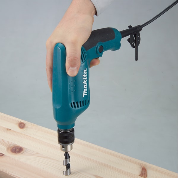 Furadeira com Velocidade Variável 3/8