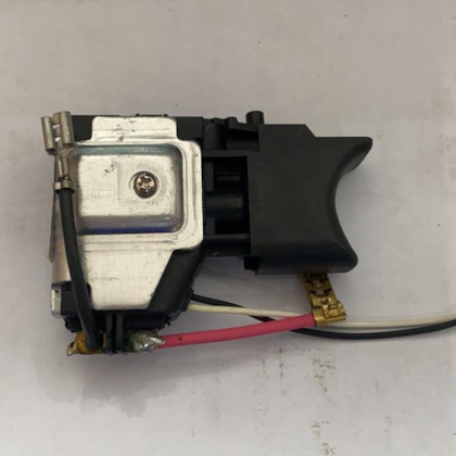 Interruptor Para Parafusadeiras e Furadeiras 650691-3 Makita -27285388-97c9-49f2-8935-b50b1f55910e