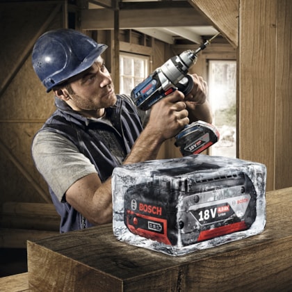 Kit 2 baterias GBA 18V 4Ah 220V  e Carregador GAL 1880 Bosch-6ca1a583-017d-4f97-a511-e8b1ce0b46c6