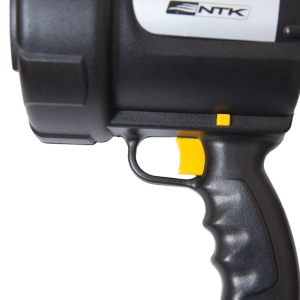 Lanterna De Mão Tocha 12v Holofote 100m Com Adaptador AC Nautika-ddc51eea-c6f0-4fbf-b5c7-b4bd046dcaad