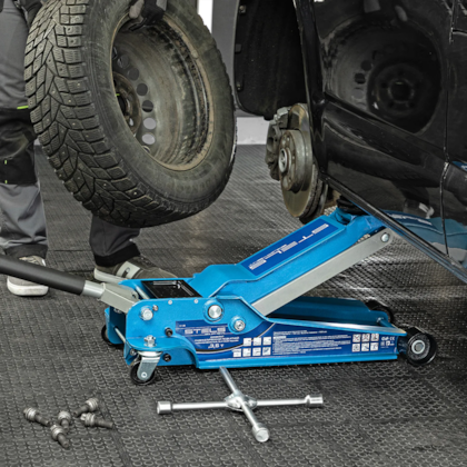 Macaco Hidráulico Jacaré Até 3/5 Toneladas Portátil 5113555 Stels-0031da43-0273-4c4c-a1e5-a454ec26332e