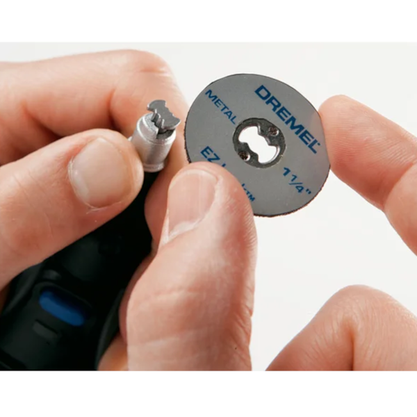 Mandril com Haste Para Discos EZ402 Dremel 2615E402AE-a4324882-10d6-4a3f-8486-0aeaf49bc97d