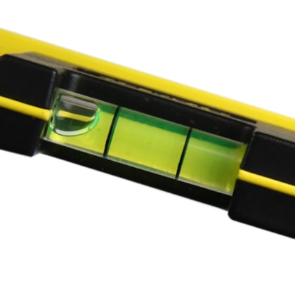 Nível em Alumínio com Base Magnética 12