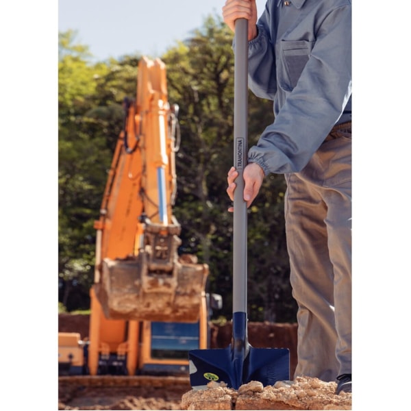 Pá de Bico Tramontina com Cabo Metálico 120 cm 77459/934 Tramontina-352d4804-4989-48dc-8b67-6543c4c7d44c