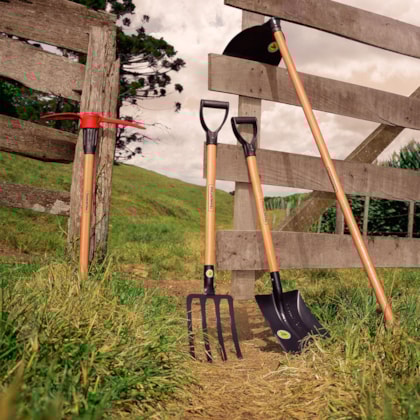 Pá Quadrada com Cabo 71cm Tramontina-774d24db-e84e-4dac-9ee3-1afd03ef5893