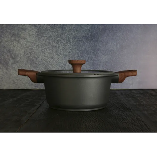 Panela Caçarola Linha Titanium 28cm 6,4 Lts 8475 MTA-87a21cae-2137-4173-bbd5-2f5fe2ce1bdb