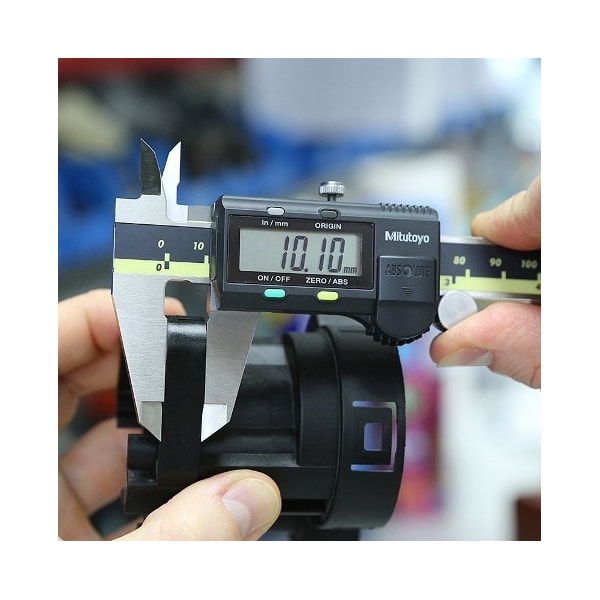 Paquímetro Digital 150mm 6