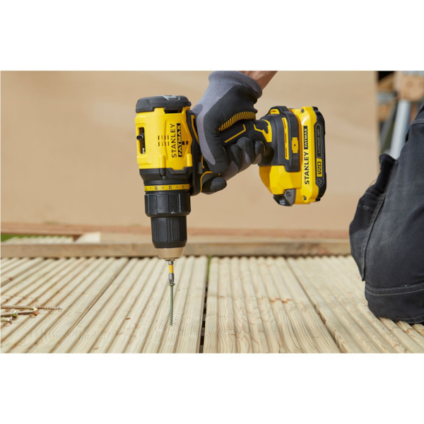 Parafusadeira/Furadeira Imp. Brushless 1/2 20V Max com Maleta Bivolt SBD710C2K-BR Stanley-0ac0ba13-d387-45b9-abdb-b61c711e1ace