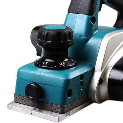 Plaina Elétrica 82MM 620W KP0800 Makita-36be9495-a048-4522-afe2-327bb33e0df3