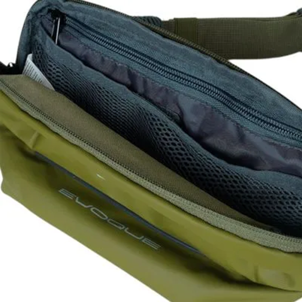 Pochete Evoque 2L em Poliéster e Laminação PU 600D Verde 203053-VD Nautika-b9628cbb-300c-4226-981d-aa495a4b354b