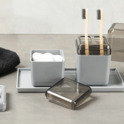 Porta Organizador Algodão e Cotonete Cube Cinza Fumê 20879/0116-476eceb4-cffd-482c-85c6-15f2d7248853