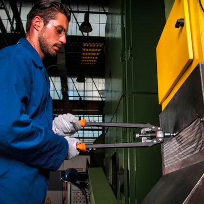 Rebitador Manual de Carga Pesada 20,5