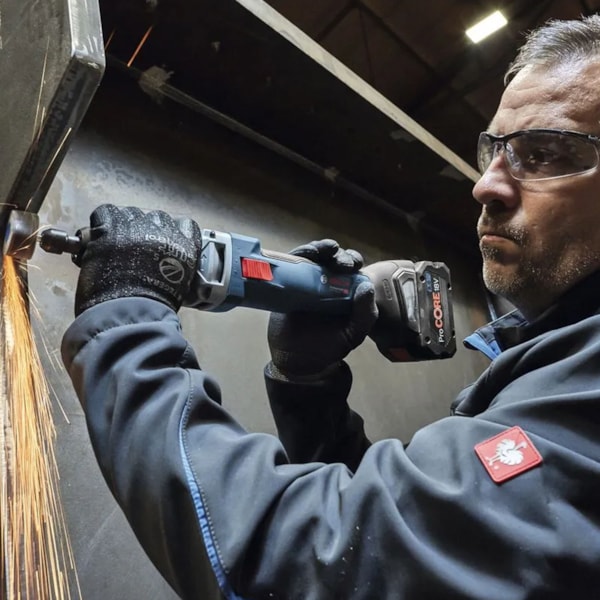 Retíficadeira Reta 18V 8MM com Maleta GGS 18V-23 PLC Bosch -2403b85d-a97e-4b2a-90e5-b8f5af337f09