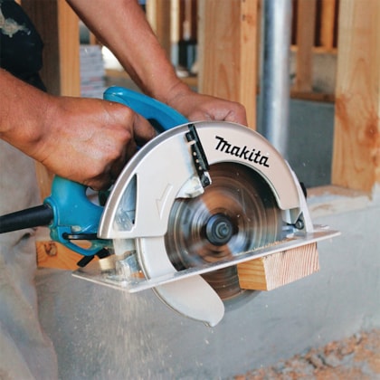 Serra Circular 1.800w 5007N c/ Disco 5007N Makita-c4cb23c5-6eba-43a6-9725-be1c44c97075