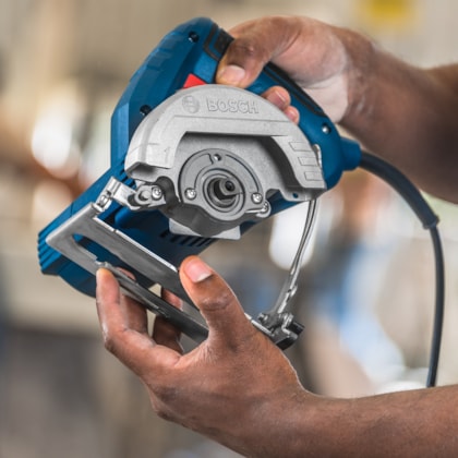 Serra Mármore GDC 151 TITAN 1500W Com Kit Refrigeração E Maleta Bosch-88592a55-69ea-4816-b76f-1f0ab2cb2e89