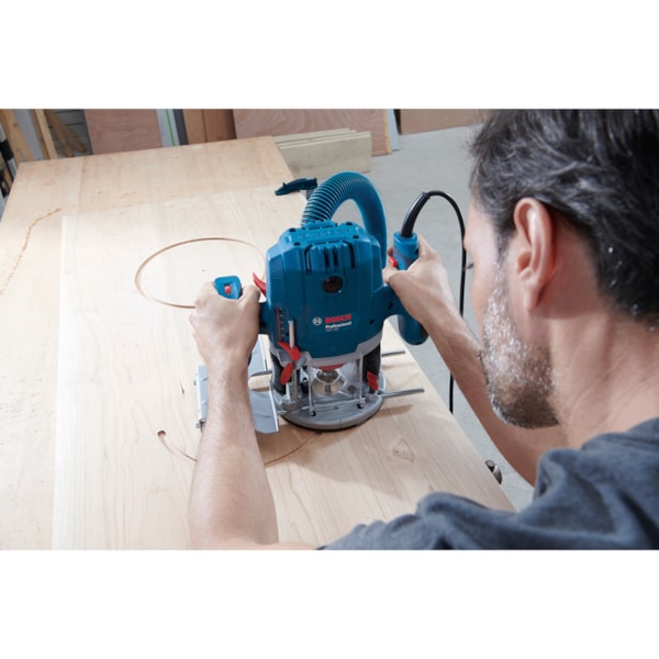 Tupia de Coluna 1/4 GOF 130 1300W 220v 06016B70E0 Bosch -0dd4bf40-91f1-4184-a7ac-d7e44f3aa64f