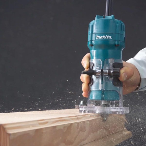 Tupia Laminadora 6mm 530w 3709 C/ Jogo de Fresas Makita-44f85e55-8fab-4910-b5e4-297d03659fd0