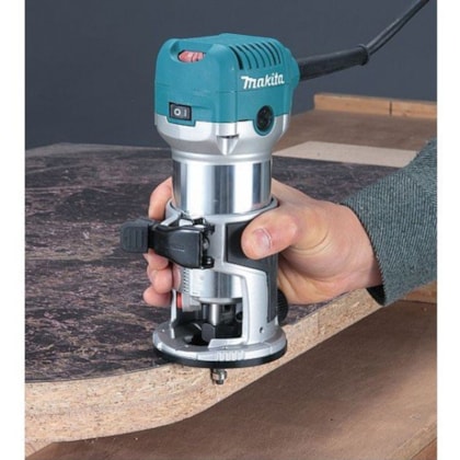 Tupia Laminadora 6mm 710W RT0700C Makita-e75b9160-38e0-4174-957d-379ae95ea51d