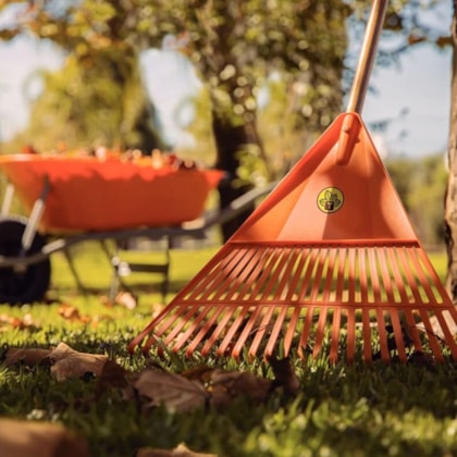 Vassoura de Plástico Para Jardim Com Cabo de Madeira 120cm Laranja 77850/721 Tramontina-021dc508-e209-48a0-930a-7221881552e6